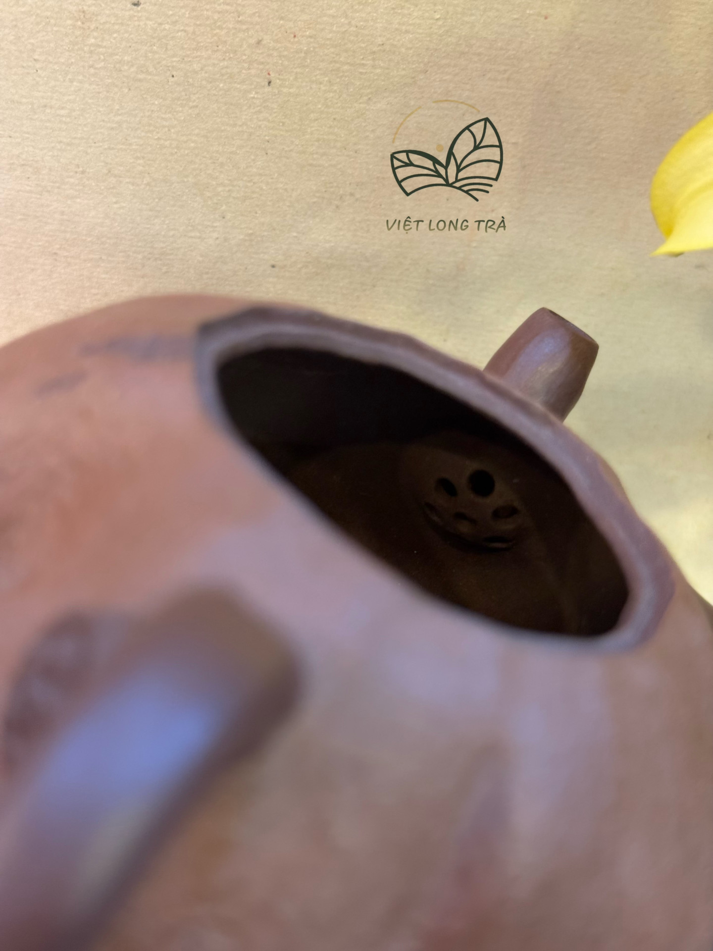 ZI SHA WARE DOUBLE LOTUS TEAPOT DUAN NI FEN JIANG CLAY 200ML - FULLY HANDMADE TEAPOT - ARTISAN DENG XILAN