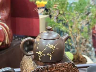 QINQUAN NIXING CERAMIC TEAPOT FROM QINZHOU, BAMBOO GROVE - 180ML - ZHU YONGKAO - FULLY HANDMADE TEAPOT