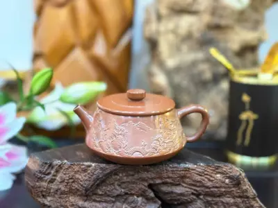 SHIPIAO TEAPOT IN NIXING CERAMIC FROM QINZHOU - CAPACITY 165ML - ARTISAN ZENG SHIJUN