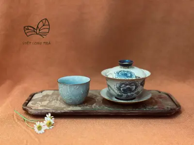 CHÉN KHẢI PHA TRÀ