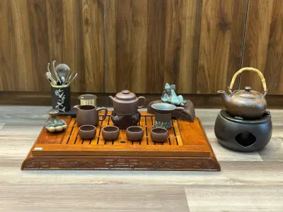 DEZHONG TEAPOT AND CUP SET - 250ML CAPACITY - ELEGANT GIFT BOX INCLUDED
