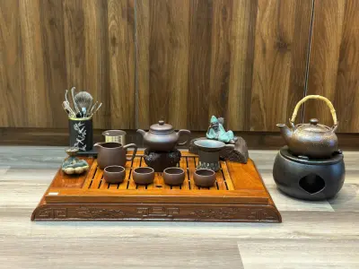 YULI ZINI TEAPOT AND CUP SET - ELEGANT GIFT BOX INCLUDED
