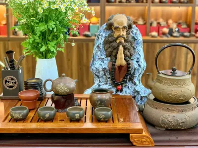 XISHI ZITAO TEAPOT AND CUP SET - 230ML CAPACITY - ELEGANT GIFT BOX INCLUDED