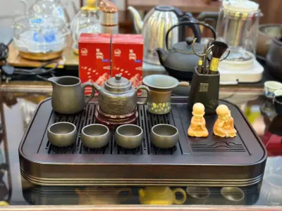 ĐỨC CHUNG HEISHA CLAY TEAPOT SET — 240ML CAPACITY — LUXURY GIFT BOX INCLUDED