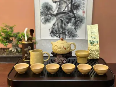 CUNG XUÂN DUANNI CLAY TEAPOT SET — 300ML CAPACITY — PREMIUM GIFT — LUXURY GIFT BOX INCLUDED