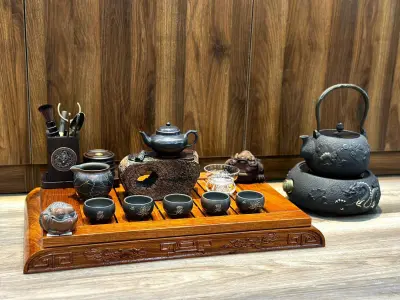 TIẾU ANH HEISHA TEAPOT SET — 200ML CAPACITY — LUXURY GIFT BOX INCLUDED