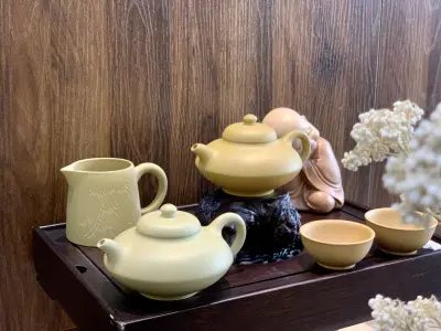 ZISHA HE HUAN TEAPOT, DUANNI CLAY - CAPACITY 240 ML - ELEGANT ZISHA TEAPOT